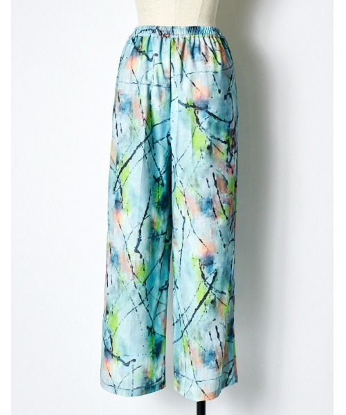 RUMCHE（ラムシェ）の「"Hidamari" Paint Trousers / ヒダマリペイントパンツ（スラックス・レディース・ブルー・SMALL/MEDIUM）」の8枚目の写真