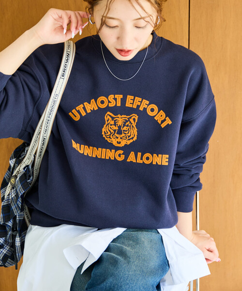 Hiro です★美品★フロッキーLOGOスウェット Hiro です☆美品☆フロッキーLOGOスウェット Hiro 様専用です☆美品