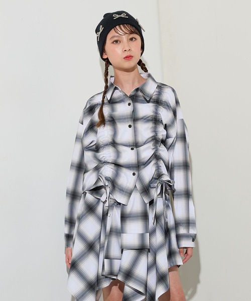 BISKEE（ビスキー）の「シャーリングチェックシャツ×裾ロゴタンクトップセット（シャツ/ブラウス・キッズ・ブルー/グレー・140cm/160cm/150cm）」の11枚目の写真