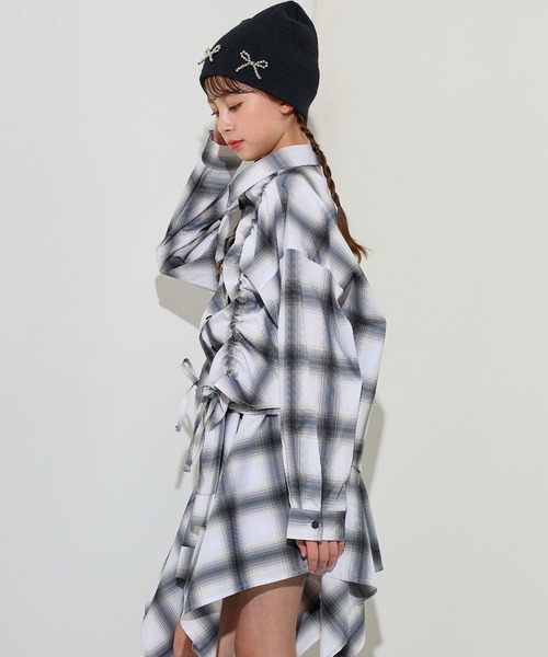 BISKEE（ビスキー）の「シャーリングチェックシャツ×裾ロゴタンクトップセット（シャツ/ブラウス・キッズ・ブルー/グレー・140cm/160cm/150cm）」の12枚目の写真