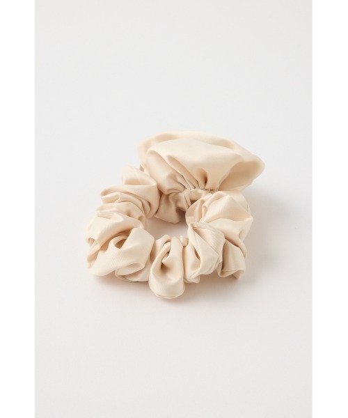 MOUSSY（マウジー）の「ROSE MOTIF　シュシュ（ヘアゴム・レディース・ブラック/キナリ・FREE）」の9枚目の写真