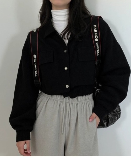 cammie（キャミー）の「コーデュロイドローストリングショートジャケット（その他アウター・レディース・ブラック/アイボリー/ブルー・M/L）」の10枚目の写真