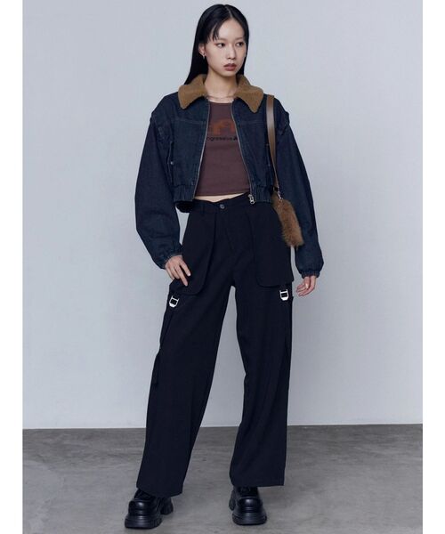 EMODA(エモダ)の「クロスベルトワイドパンツ(その他パンツ・レディース・ブラウン/ブラック・SMALL/MEDIUM)」の15枚目の写真