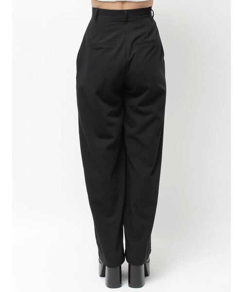 EMODA(エモダ)の「クロスベルトワイドパンツ(その他パンツ・レディース・ブラウン/ブラック・SMALL/MEDIUM)」の6枚目の写真