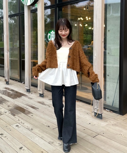 hinari ボンディングショートスウェット&リブフリルキャミ リブフリルキャミ（キャミソール）｜hinari（ヒナリ）のファッション