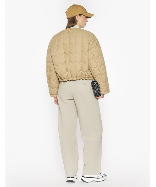 Maison Kitsune(メゾンキツネ)の「QUILTED JACKET(ブルゾン・レディース・ブラウン/ブラック・L/M/S/XS)」の8枚目の写真
