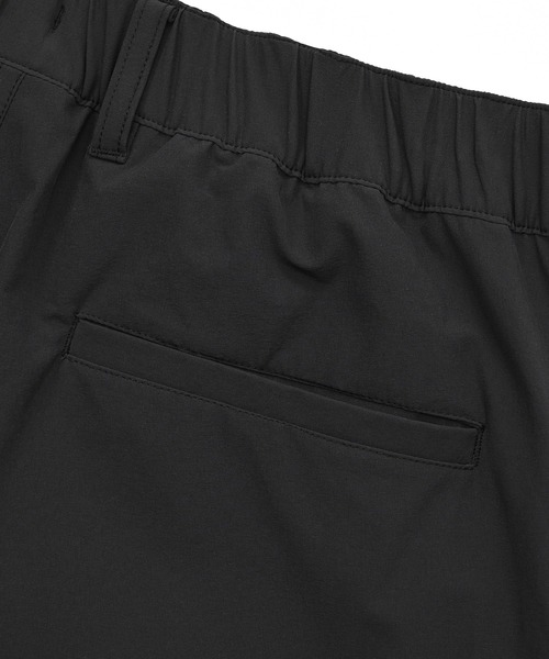 NEW BALANCE（ニューバランス）の「ストレッチナイロンワイドカーゴ（カーゴパンツ・メンズ・ダークグレー/ライトグリーン・SMALL/MEDIUM/LARGE/X-LARGE/XX-LARGE）」の10枚目の写真