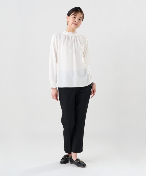 TOKYO SHIRTS（トウキョウシャツ）の「デニム風 衿フリル ブラウス（シャツ/ブラウス・レディース・ブルー/ホワイト・M/L）」の3枚目の写真