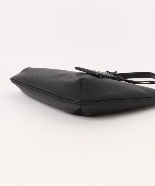 Scrap Book（スクラップブック）の「【NOTHING WRITTEN】MEDIUM SHOULDER HOBO BAG（ショルダーバッグ・レディース・ブラック・FREE）」の3枚目の写真