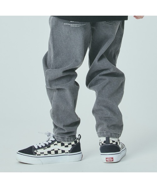 Smoothy(スムージー)の「Smoothy Buggy Denim pants / スムージー バギーデニムパンツ(デニムパンツ・キッズ・ブラック/インディゴブルー・120/130/140/150/160)」の4枚目の写真