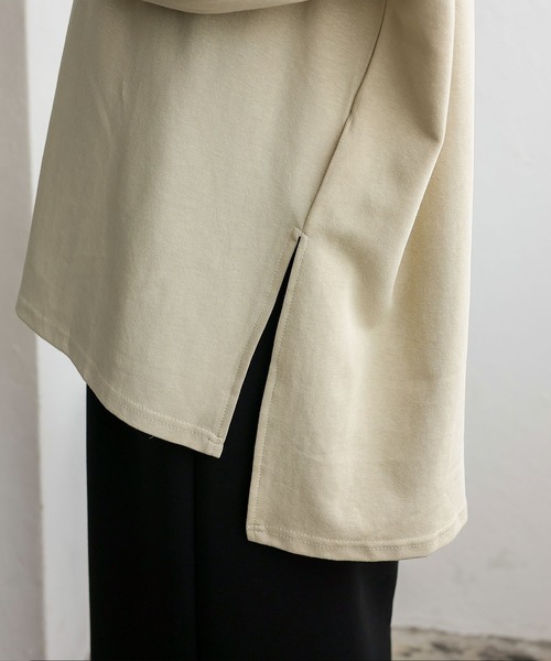 No Rule No Line（ノール－ルノーライン）の「オーバーサイズ プルオーバー 深めスリット入りロンT ビッグＴシャツ（Tシャツ/カットソー・レディース・オフホワイト/チャコールグレー/ベージュ系・FREE）」の17枚目の写真