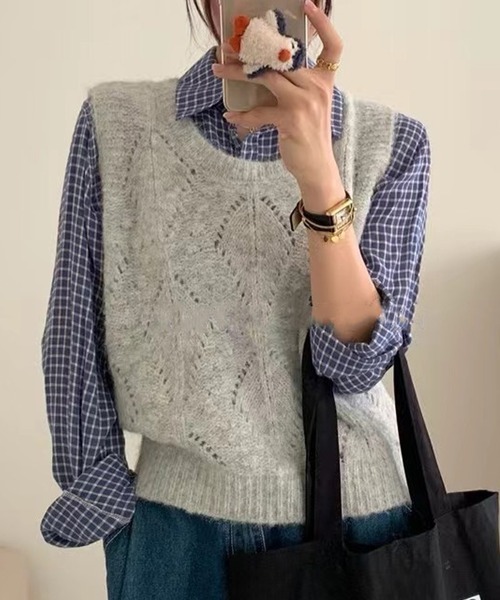 DAY CLOSET（デイ クローゼット）の「【重ねるだけでこなれ感】中厚手リブ編みニットベスト レディース（ベスト・レディース・イエロー/ホワイト/ライトグレー/ブルー・FREE）」の7枚目の写真