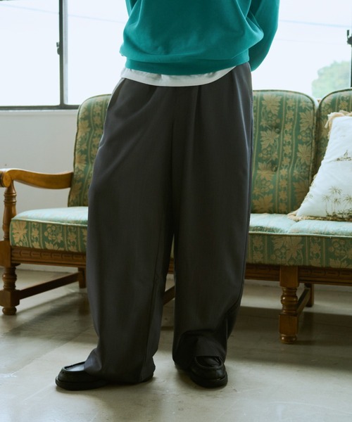 BROKEN BASE(ブロークンベース)の「Double Tuck Slacks / ダブルタックスラックス(スラックス・メンズ・グレー/ネイビー・SMALL/MEDIUM/LARGE)」の2枚目の写真
