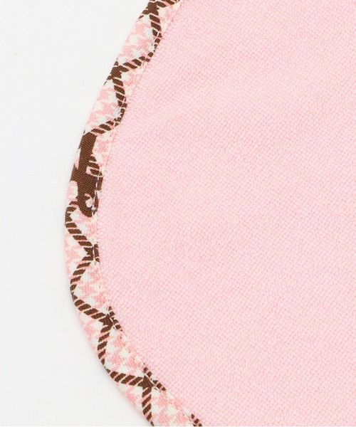 KP（ケーピー）の「mimiちゃんチェックトリミング スタイ（スタイ/よだれかけ・キッズ・ブルー/ピンク・FREE）」の4枚目の写真