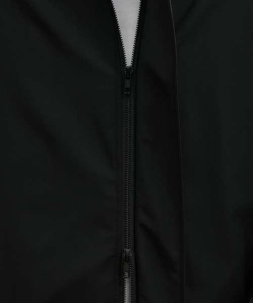 UNITED TOKYO（ユナイテッドトウキョウ）の「Super120s Wool Typewriter Jumpsuit（つなぎ/オールインワン・メンズ・ダークグレー/ブラック・2/1）」の16枚目の写真