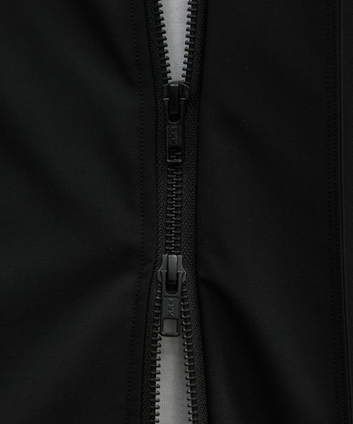 UNITED TOKYO（ユナイテッドトウキョウ）の「Super120s Wool Typewriter Jumpsuit（つなぎ/オールインワン・メンズ・ダークグレー/ブラック・2/1）」の17枚目の写真