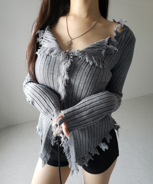 me+em select(ミームセレクト)の「【 新色追加!4color 】ダメージフリンジリブニットスリムカーディガン / damage fringe rib knit slim cardigan(カーディガン/ボレロ・レディース・ブラック/アイボリー/グレー/ライトグレー・FREE)」の13枚目の写真