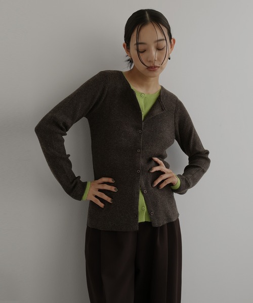 hellam(へラム)の「レイヤード配色リブニットカーディガン(ニット/セーター・レディース・ブラウン/チャコール/グレー/ピンク/アイボリー・FREE)」の16枚目の写真