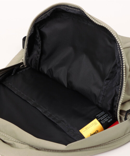 Manhattan Portage（マンハッタンポーテージ）の「QUEENSBORO BP NYLON TUSSAH QUILL 25 / POOH（バックパック/リュック・レディース・ベージュ/ブラック・MEDIUM）」の22枚目の写真