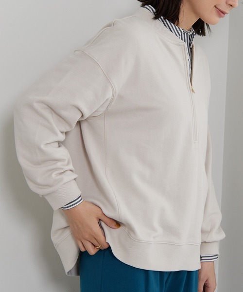BELLUNA PLUS(ベルーナ)の「リブ使いハーフジップ裏毛プルオーバー(Tシャツ/カットソー・レディース・ブラウン/ライム/グレイッシュベージュ・LARGE/MEDIUM/X-LARGE)」の2枚目の写真