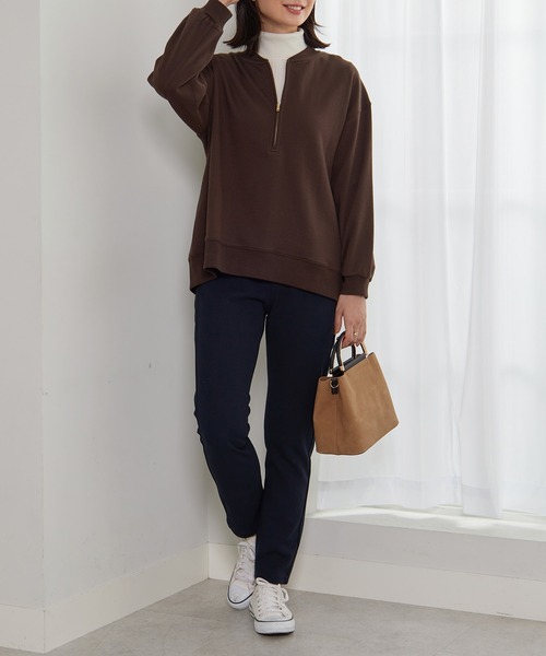 BELLUNA PLUS(ベルーナ)の「リブ使いハーフジップ裏毛プルオーバー(Tシャツ/カットソー・レディース・ブラウン/ライム/グレイッシュベージュ・LARGE/MEDIUM/X-LARGE)」の9枚目の写真