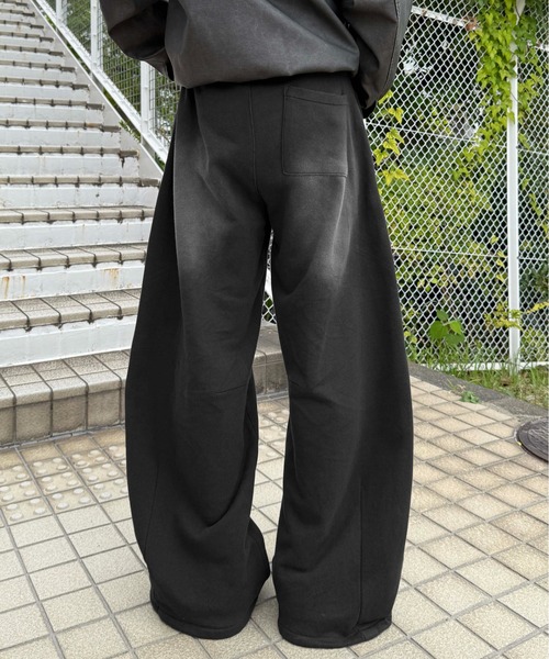sedacle(セダクル)の「カーブ切り替えスウェットパンツ(スウェットパンツ・メンズ・ブラック/グレー・SMALL/MEDIUM/LARGE)」の7枚目の写真