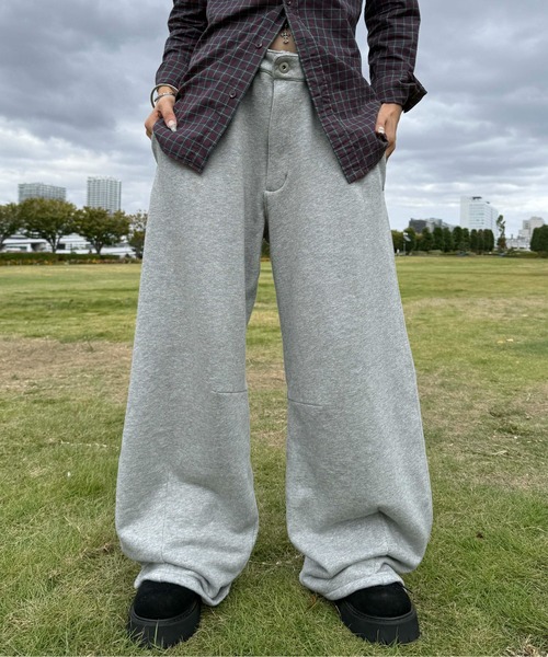 sedacle(セダクル)の「カーブ切り替えスウェットパンツ(スウェットパンツ・メンズ・ブラック/グレー・SMALL/MEDIUM/LARGE)」の21枚目の写真