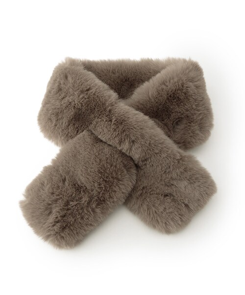 SHOO・LA・RUE（シューラルー）の「フェイクファー差し込みマフラー（ストール/ショール・レディース・ピンク系/ベージュ/ダークグレー/ブラウン系/オフホワイト・00）」の3枚目の写真