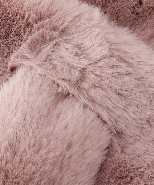 SHOO・LA・RUE（シューラルー）の「フェイクファー差し込みマフラー（ストール/ショール・レディース・ピンク系/ベージュ/ダークグレー/ブラウン系/オフホワイト・00）」の9枚目の写真