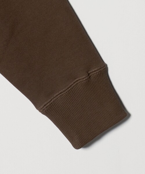 UNIVERSAL OVERALL(ユニバーサルオーバーオール)の「【別注】<UNIVERSAL OVERALL>1ポケット スウェット(スウェット・メンズ・ブラック/ライトグレー/ダークブラウン/オフホワイト・S/XL/M/L)」の5枚目の写真