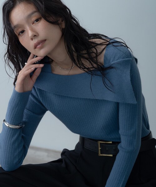 GALLEST（ギャレスト）の「【再入荷】アシメオフショルニット（ニット/セーター・レディース・ブラック/ライトブルー/チャコール・38）」の3枚目の写真
