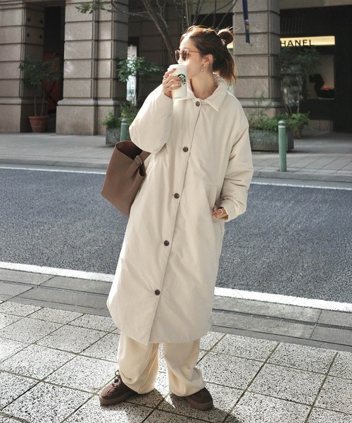 classicalelf（クラシカルエルフ）の「《marina×クラシカルエルフコラボ》ゆるっとダボっと大人の抜け感♪あたたか機能性アウター◎襟付き中綿ロングコート（ダウンジャケット/コート・レディース・ブラック/アイボリー・LARGE/MEDIUM/SMALL/X-LARGE）」の9枚目の写真