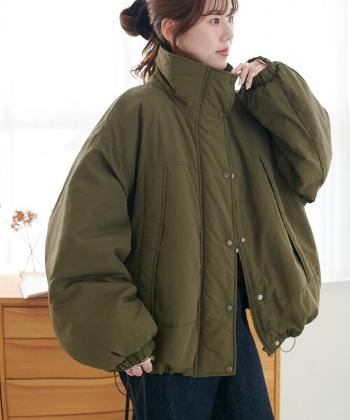 DISCOAT（ディスコート）の「【WEB限定】スタンドショートモンスタージャケット（ダウンジャケット/コート・レディース・モスグリーン/ホワイト/ベージュ/カーキ/ブラック・FREE）」の4枚目の写真