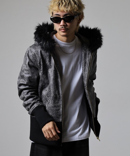 REGIEVO（レジエボ）の「REGIEVO ファー付きブルゾン（ブルゾン・メンズ・ブラック/グレー・L/M）」の22枚目の写真