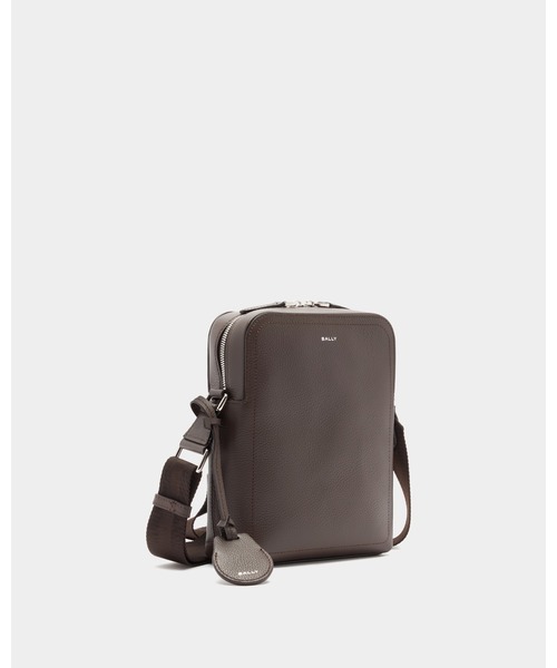 BALLY(バリー)の「CAPITOL NS CROSS(ボディバッグ/ウエストポーチ・メンズ・ブラウン・ONESIZE)」の4枚目の写真