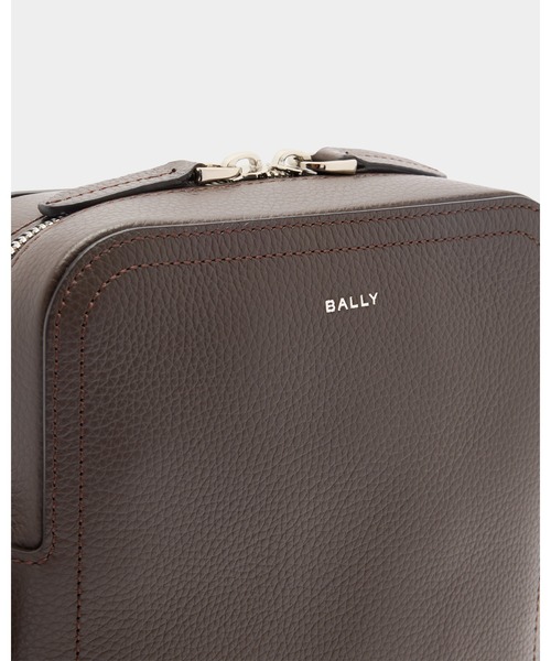 BALLY(バリー)の「CAPITOL NS CROSS(ボディバッグ/ウエストポーチ・メンズ・ブラウン・ONESIZE)」の6枚目の写真