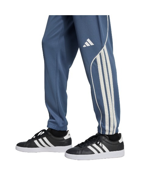 adidas(アディダス)の「アディダス adidas スリーストライプストラックスーツ(ジャージ・メンズ・ダークブルー/ブラック・3L/LL/L/M/S)」の5枚目の写真