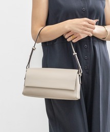 MIAN （ミアン）の「ラインテープ ショルダーバッグ【詳細動画あり】（ショルダーバッグ）」