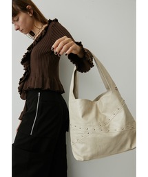 uyu.（ウユ）の「スタッズトライアングルトートバッグ（トートバッグ）」