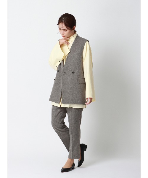 SUIT SQUARE（スーツスクエア）の「CHANTOWA タックテーパードパンツ ウォッシャブル ツイードライクシャンブレー 織柄（スラックス・レディース・ベージュ/グレー・36(7号)/38(9号)/40(11号)/42(13号)）」の13枚目の写真