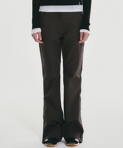 NICK&NICOLE(ニックアンドニコール)の「TWO WAY SLIT ZIPPER PANTS_CHARCOAL(スラックス・レディース・その他・SMALL/MEDIUM/LARGE)」の2枚目の写真