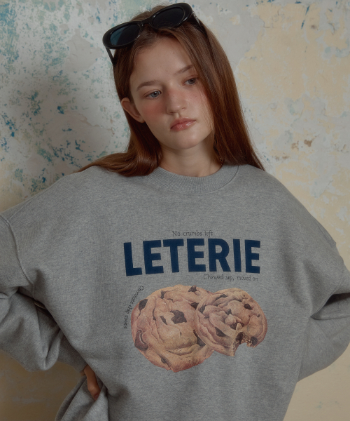 LETERIE(レテリー)の「CRISPY COOKIE SWEATSHIRT_GREY(スウェット・レディース・グレー・FREE)」の1枚目の写真
