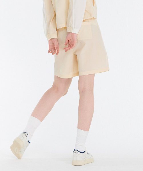 CHASECULT(チェイスカルト)の「レディーススポーティブ4部ウォームアップパンツ-CCRG2573E0X(その他パンツ・レディース・Beige・67/70)」の3枚目の写真