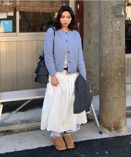 SALT AND CHOCOLATE(ソルトアンドチョコレート)の「SAC ピーナッツウールスリッパ 412443001 (4cm)(サンダル・レディース・ベージュ・23cm/24cm/25cm)」の4枚目の写真