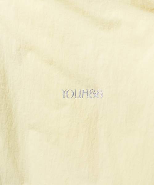 YOUHEE(ユヒ)の「REVERSIBLE ROSE PATTERN HOOD JUMPER IVORY(ブルゾン・レディース・その他・FREE)」の9枚目の写真