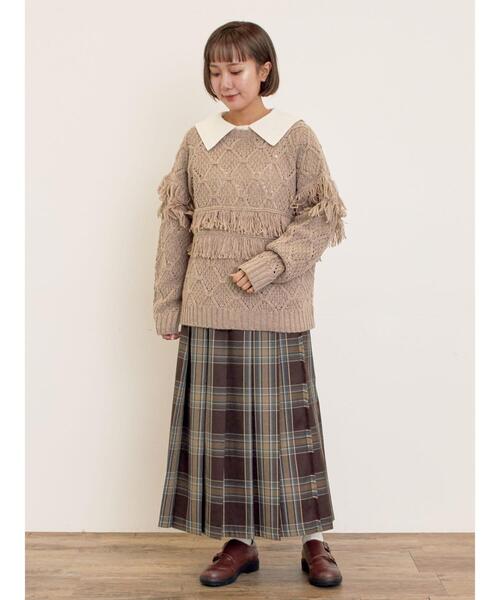 Samansa Mos2(サマンサ モスモス)の「【Fluffy Wool Blend】フリンジ前後2WAYニット(カーディガン/ボレロ・レディース・オフホワイト/ベージュ/レッド・F)」の12枚目の写真