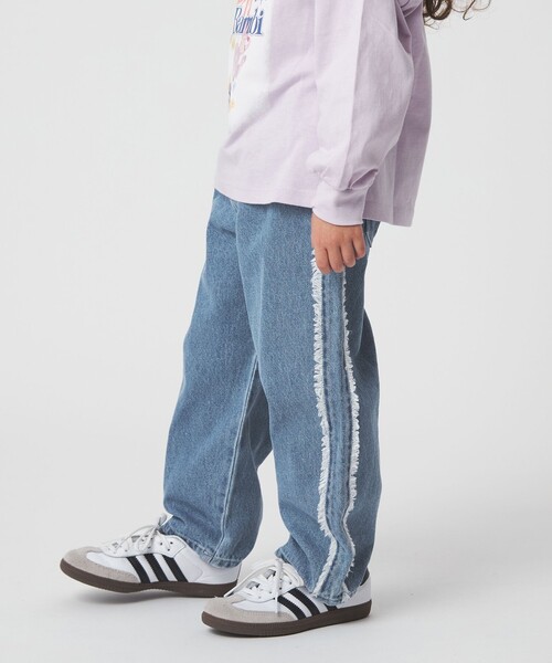 green label relaxing（グリーンレーベルリラクシング）の「フリンジデザイン デニム パンツ / キッズ  100cm-160cm（デニムパンツ・キッズ・コバルトブルー/ライトブルー・150cm/140cm/160cm/120cm/130cm/100cm/110cm）」の4枚目の写真