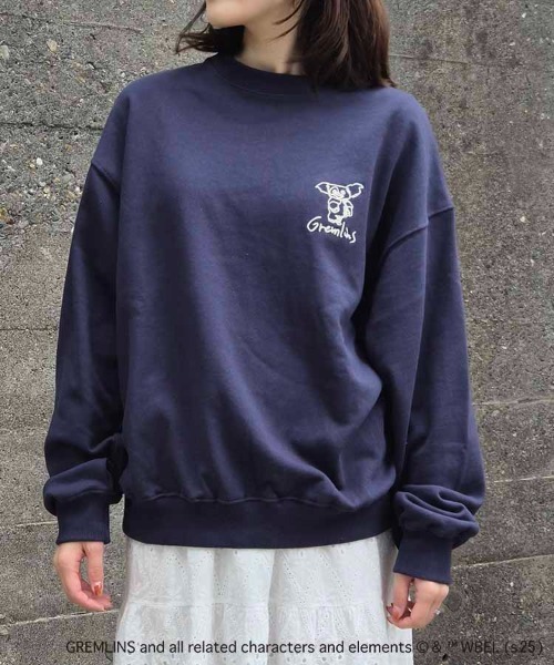 Bleu Bleuet（ブルーブルーエ）の「グレムリン刺繍トレーナー（スウェット・レディース・ライトグレー/ネイビー・M）」の15枚目の写真