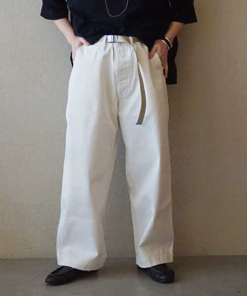 JOURNAL STANDARD LUXE(ジャーナルスタンダード ラックス)の「ツイルスタンダードチノ(その他パンツ・レディース・ホワイト/ベージュ・SMALL/MEDIUM/LARGE)」の12枚目の写真