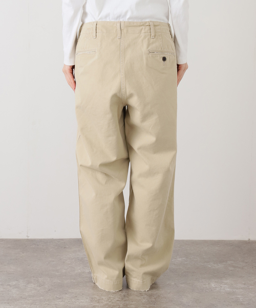 JOURNAL STANDARD LUXE（ジャーナルスタンダード　ラックス）の「ツイルスタンダードチノ（その他パンツ・レディース・ホワイト/ベージュ・SMALL/MEDIUM/LARGE）」の17枚目の写真